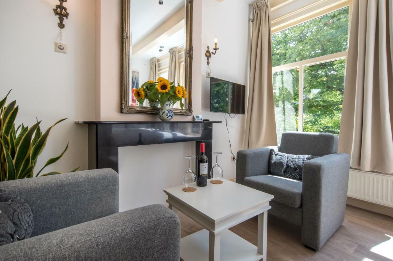 The Blue Stairs Bed and Breakfast Amsterdam Buitenkant foto